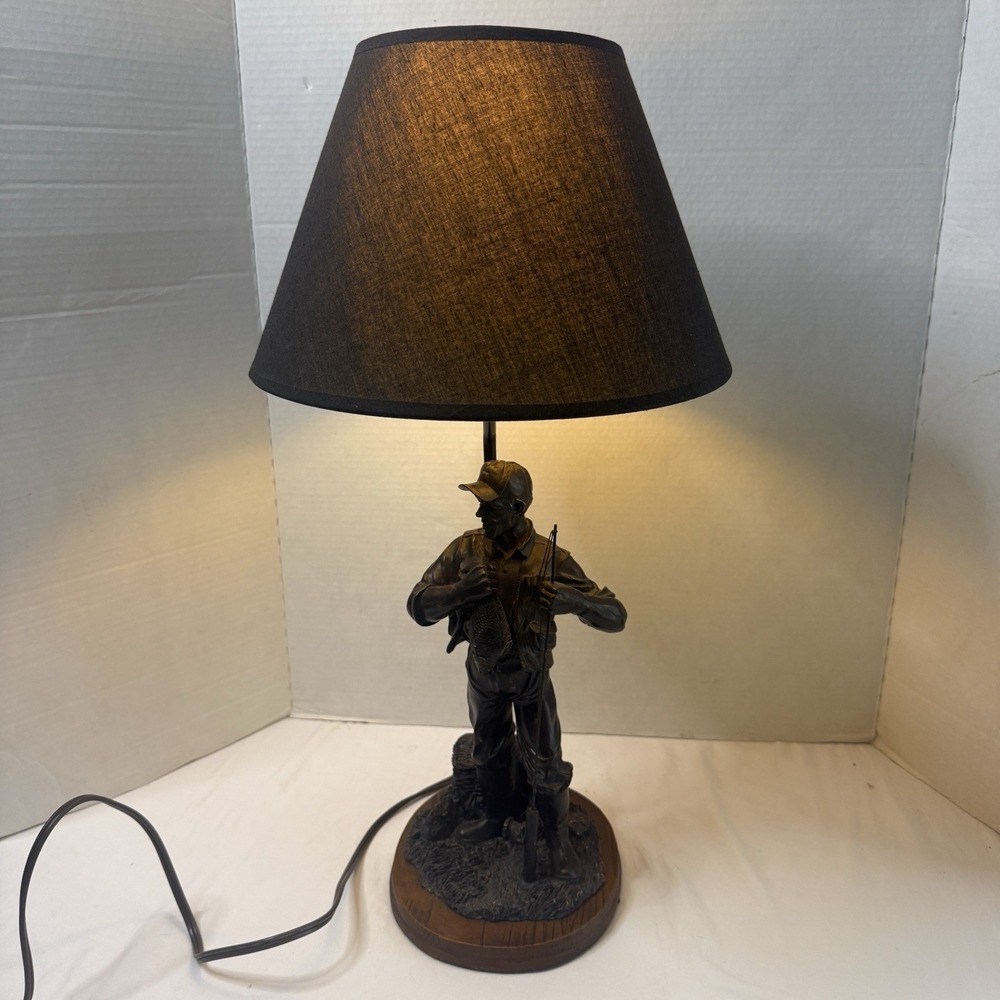 Vintage Fly Fisherman Bronze Sculpture Lamp Bass Trout Rustic Cabin Lake Decor